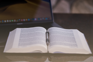 Choose the Best Research Paper Topics from Our List